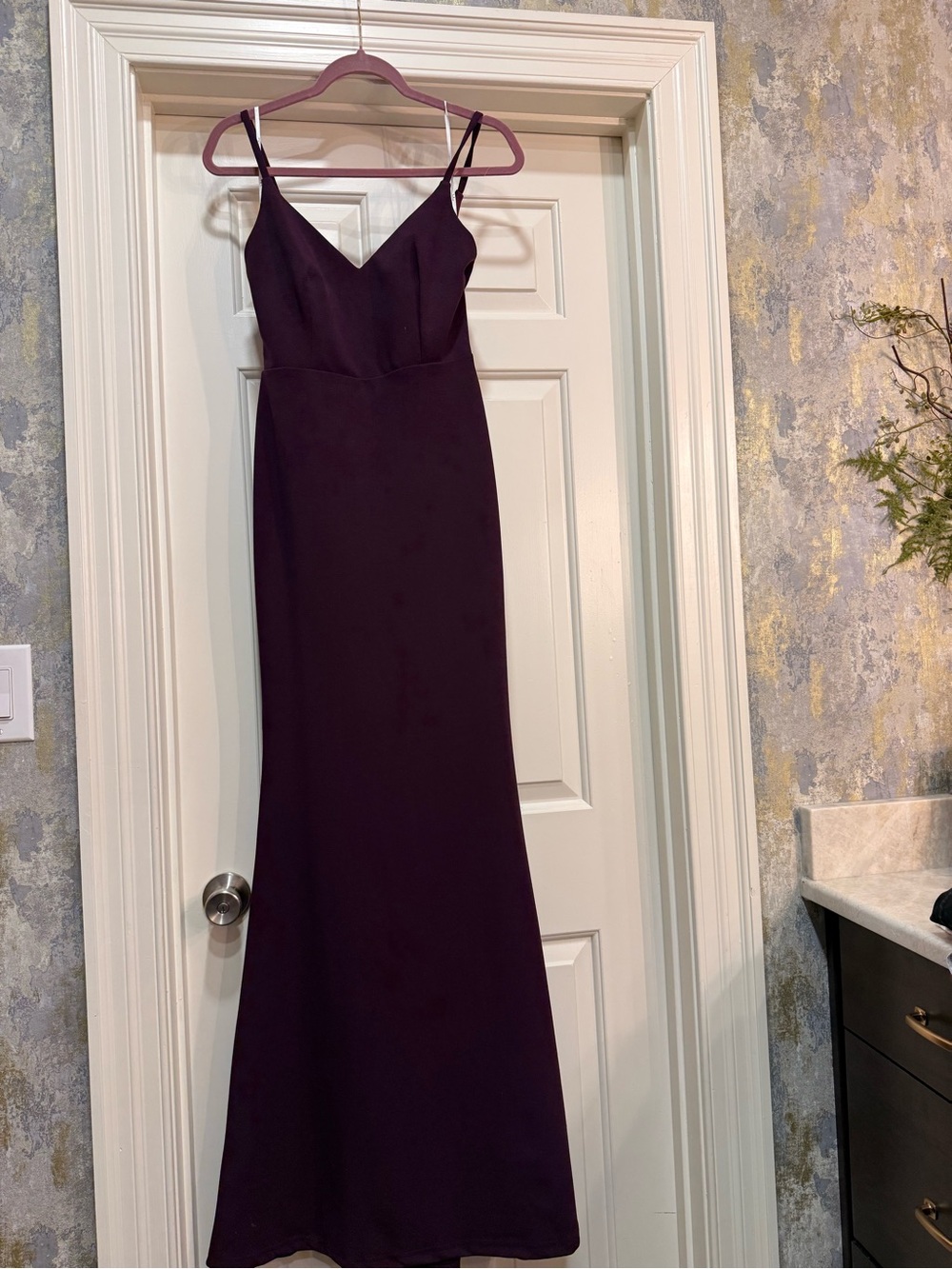 Elegant Plum Spaghetti-Strap Evening Dress